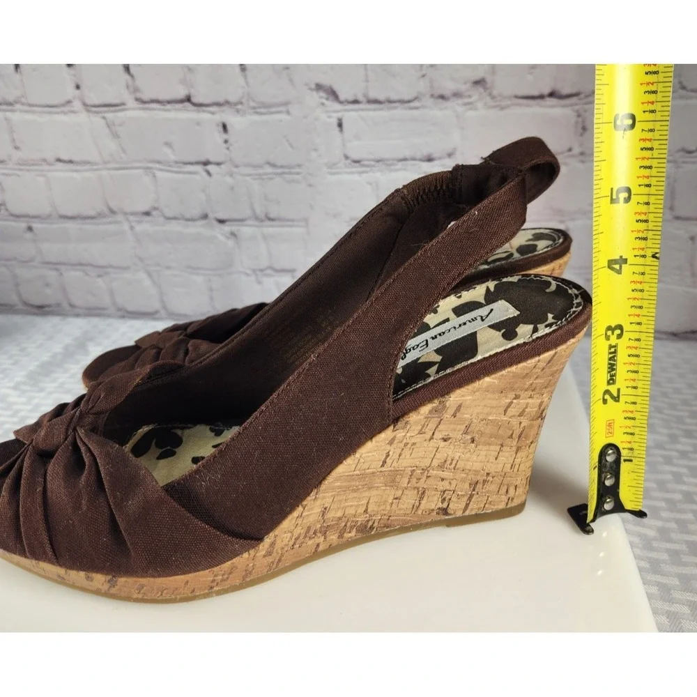 American Eagle Outfitters Women's Sandals Wedge Heels Slip On Peep Toe Size 9
